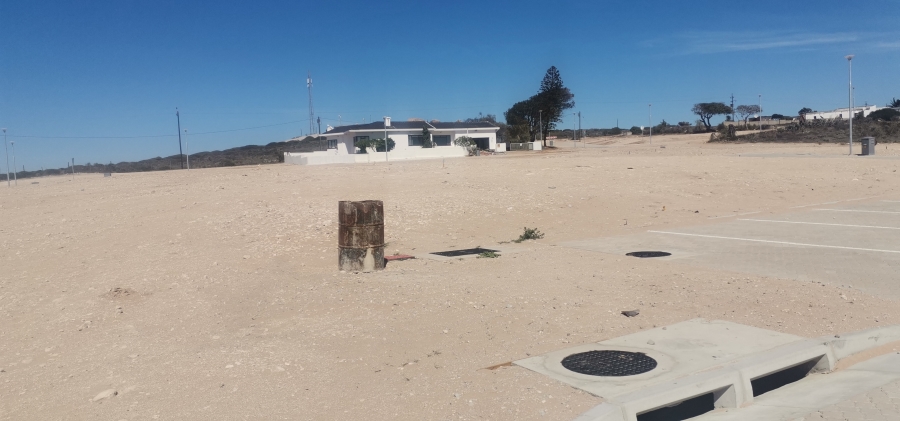 0 Bedroom Property for Sale in Middedorp Western Cape